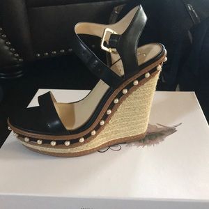 Jessica Simpson wedges